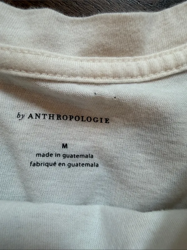 Anthropologie White Tee with Blue Floral Brushstroke Print Size Medium - C4-118 - Image 2