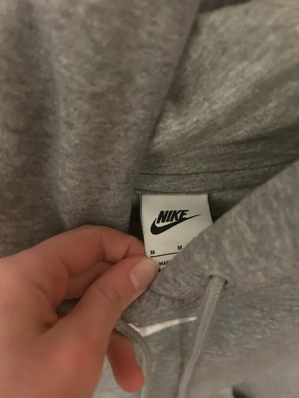 Nike Hoodie Women’s Grey Medium - Image 2