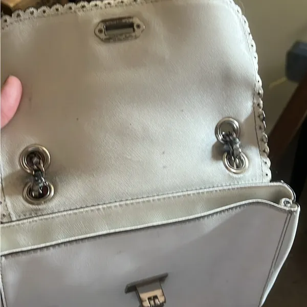 Chic White Michael Kors crossbody with Silver Accents - Image 3