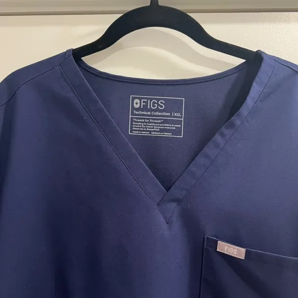 Figs Women's Catarina One Pocket Scrub Top Navy Blue V-Neck Medical Shirt Sz XXL - Image 4