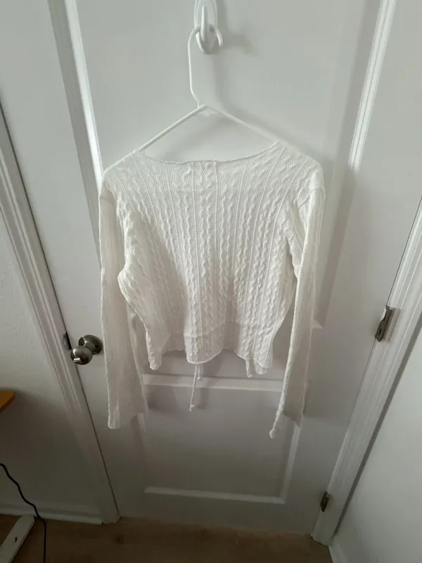 Good Days Project White Knit Tie-Front Long Sleeve Cropped Cardigan - Image 6