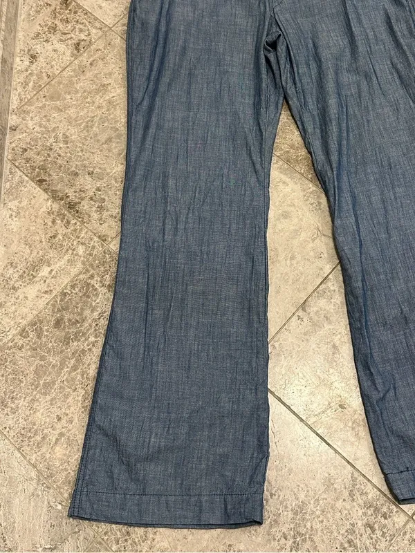 Old Navy Sweetheart Chambray Pant NEW Mid Rise Straight Leg 100% Cotton Size 14 - Image 4