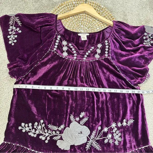 Sundance Embroidered Silk Blend Just Devine Tunic Top Purple Velvet Fairy Size M - Image 15