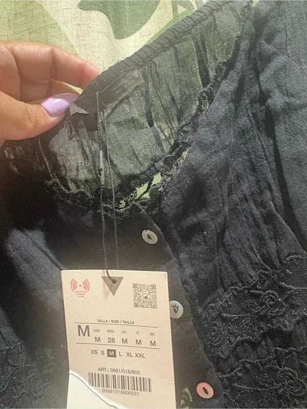 Zara Black Lace-Trim Button-Front Camisole - Image 2