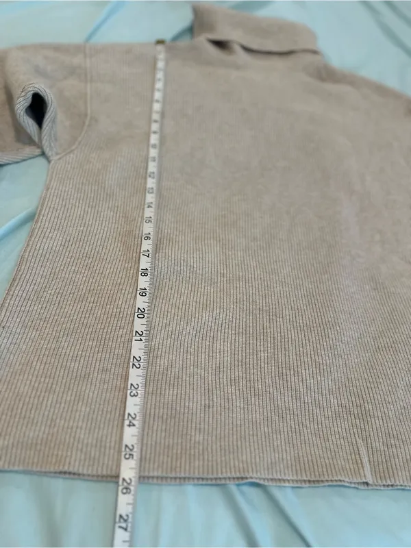 EUC Free People Women’s Sz: S Oversized Cream Sweater Slouchy Tunic Mock Neck. - Image 4