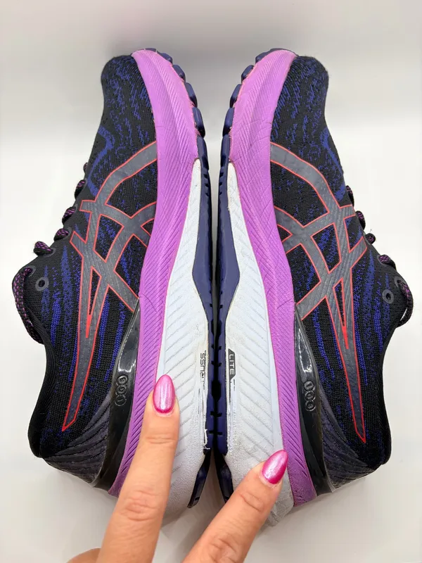 ASICS Gel Kayano 29 Wide Running Shoes Women’s US 9 Black Purple Athletic - Image 6