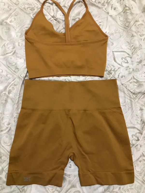 Set Active Seamless Shorts And V Bra - Image 3