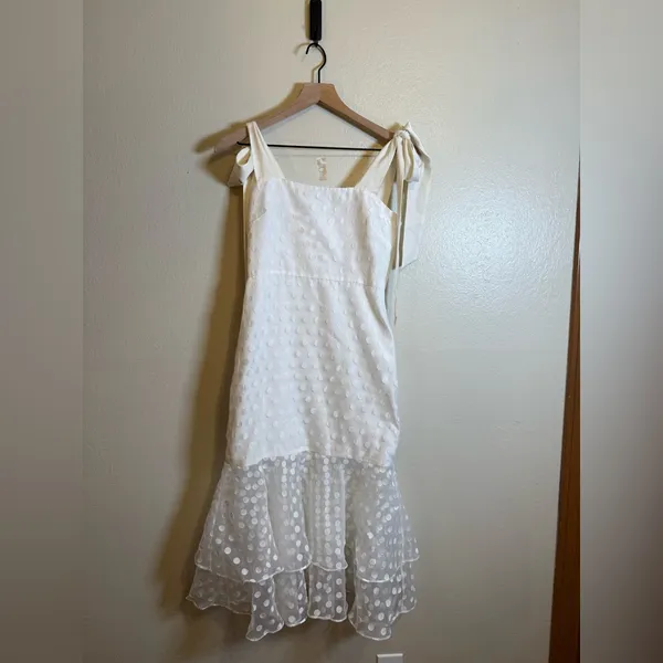 Lovers +‎ Friends Day Keeper midi dress in white with polka dot - Image 3