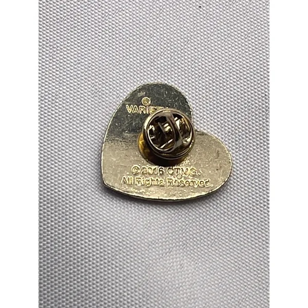 2016 Variety Smurf Pin Blue Heart Gold Tone Enamel Lapel Hat Bag Gear‎ B22 - Image 2