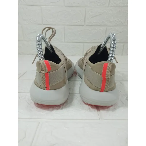 Under Armour UA Womens Vibe Elastic Slip On Lace Up Sneakers Beige Size 7 - Image 8