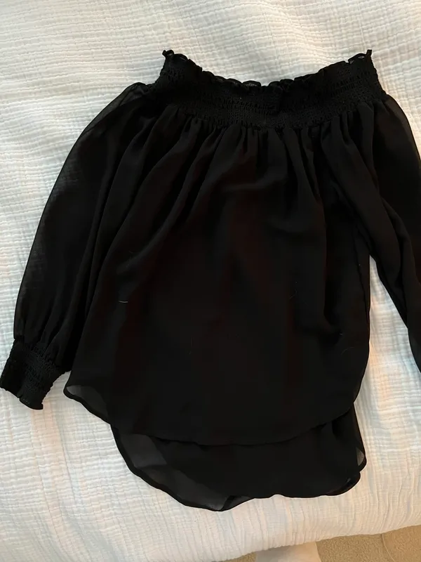 South Moon Under Off The Shoulder Blouse - Image 7