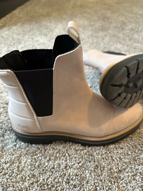 Toms Women’s Shoes - Image 3