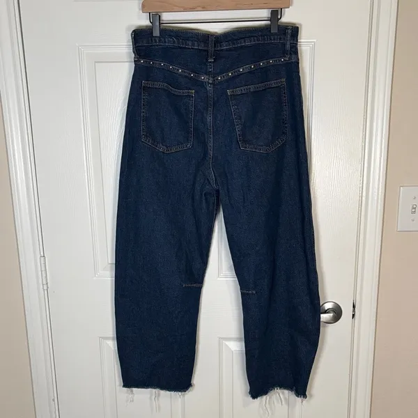GAP Barrel Jeans 10/30R High Rise Stud Detail Raw Hem Cropped - Image 3