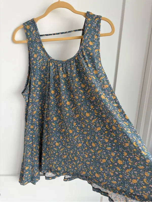 Natural Life oversized Blue Floral Cotton Swing Tank Top Boho size XS/S - Image 5