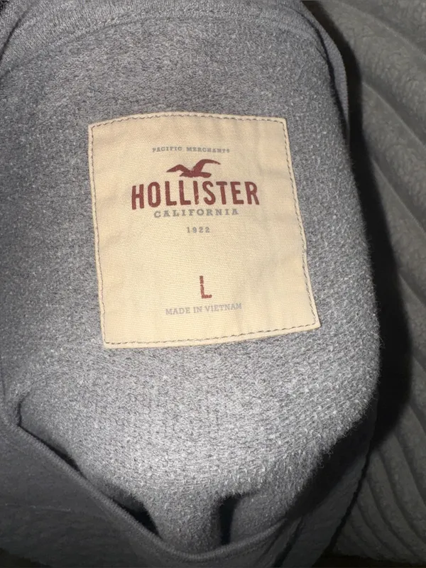 Hollister Gray Quilted Panel Sweater Size L Fits M - Image 6