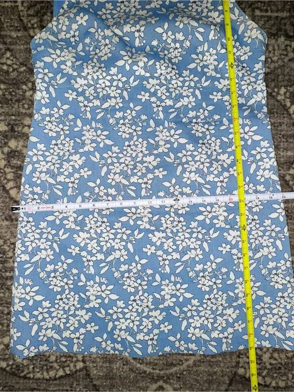 Alice & Olivia Women’s Size 6 Blue & White Floral Jacquard Sleeveless Dress - Image 8