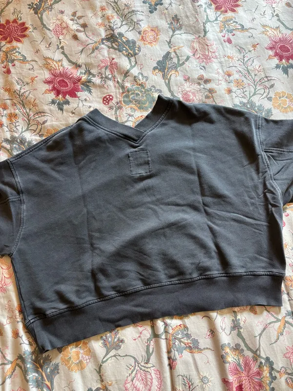 Aerie V-Neck Sweatshirt - Image 3