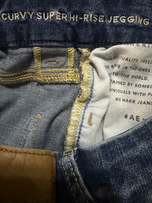 American Eagle Curvy Super High Rise Jegging Jeans Distressed Stretch Size 0 - Image 7