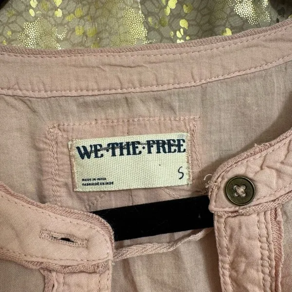 Free People We The Free Blush Pink Sophia Button Down Blouse Small NWOT - Image 4