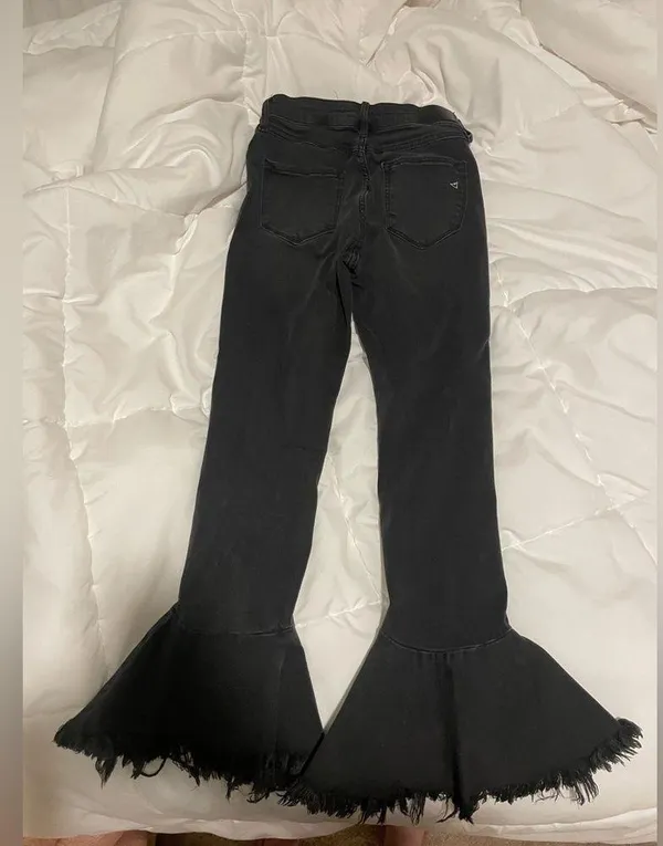 Hidden Jeans Black bell bottom jeans - Image 3
