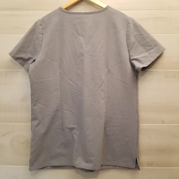 {S} FIGS Technical Collection Casma Top - Image 3