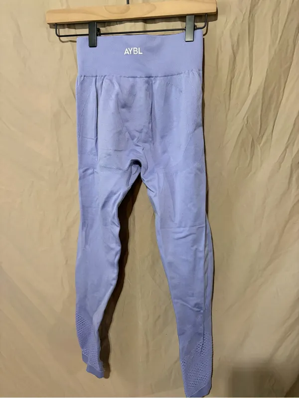 AYBl leggings - Image 2