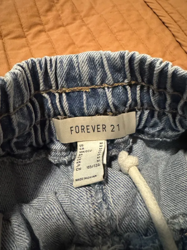 Forever 21 Jean Shorts - Image 4
