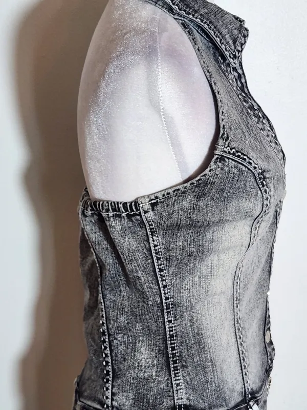 Coogi Black-Gray Distressed Denim Halter Jumpsuit Shorts Size 5/6 - Image 4