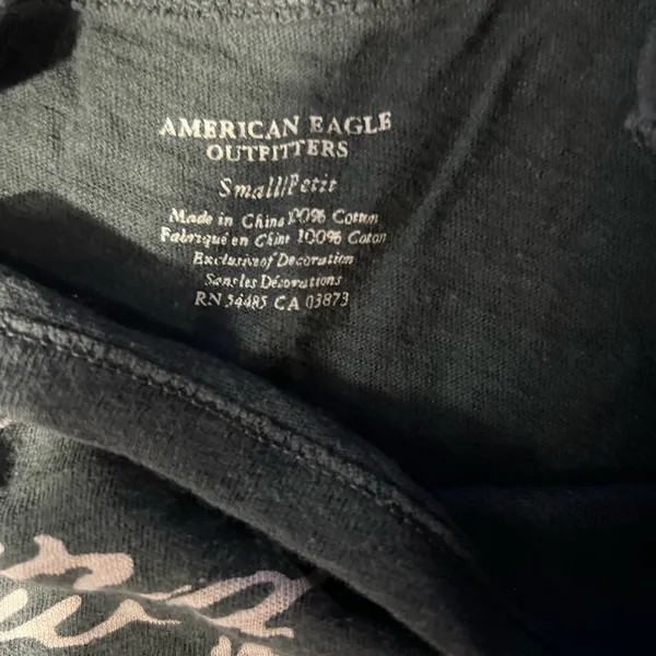 American Eagle Outfitters Dark Green Short Sleeve Graphic Tee 543 - Image 3