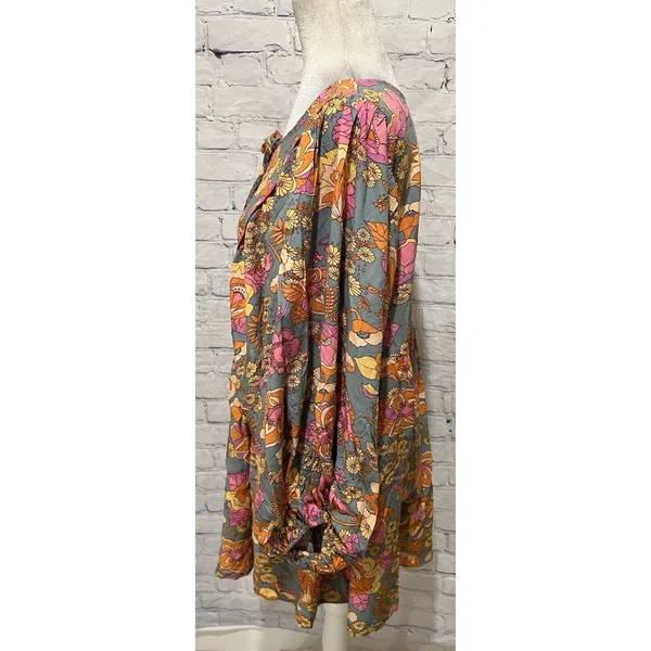 RusttyDustty Boho Floral Long Sleeve Button Front Shorts Romper Size 0XL - Image 3