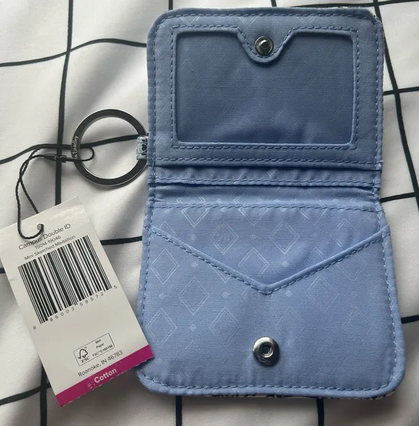 Vera Bradley Floral Keychain Wallet in Blue and White - Image 3