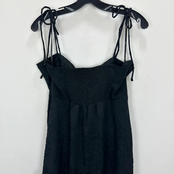 Lulus Loveliest Looks Black Floral Jacquard Tie-Strap Midi Dress Large NWT - Image 9