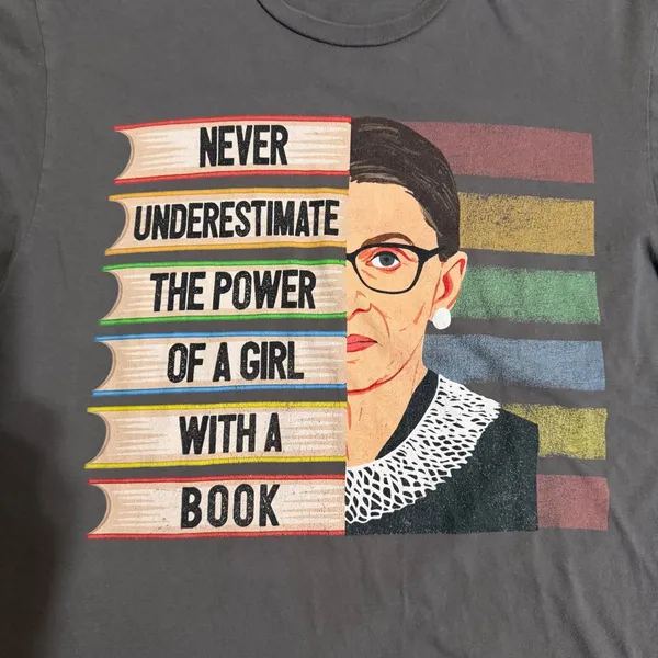 100% Cotton RBG Never Underestimate A Girl With A Book Graphic Tee Gray‎ L - Image 2