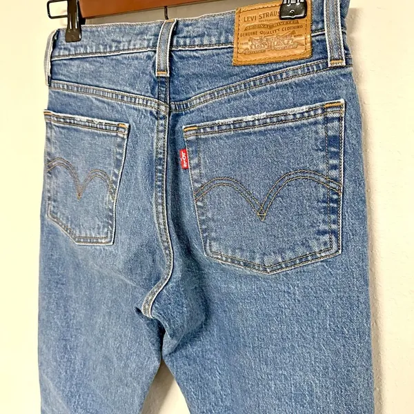 Levi's Wedgie Straight Jean - Image 7