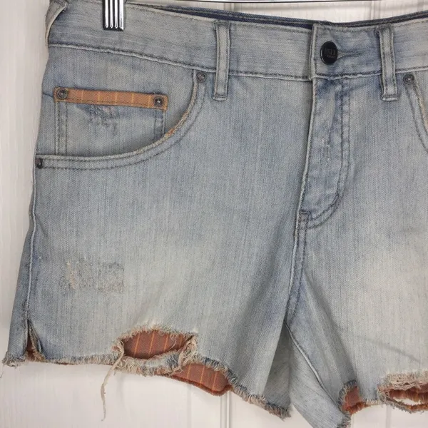Free People Distressed Denim Shorts Light Wash - Image 4