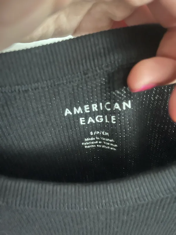 Black waffle knit american eagle tee - Image 3