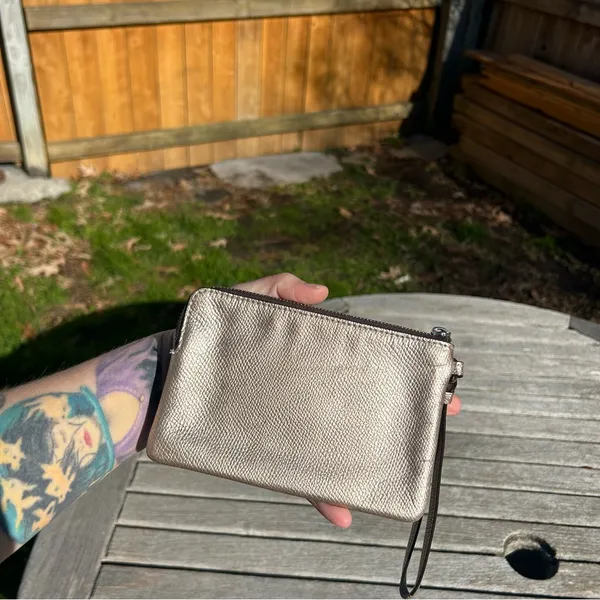 COACH Corner Zip Wristlet White Gold‎ Coated Canvas - Image 5