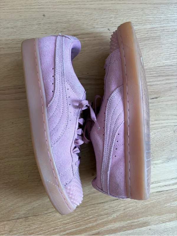 Puma Women’s Suede Platform Sneakers in Light Pink - Image 3