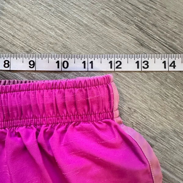 Nike Shorts Womens Small Pink Dri-Fit Breathable Running Workout Gym - Image 4