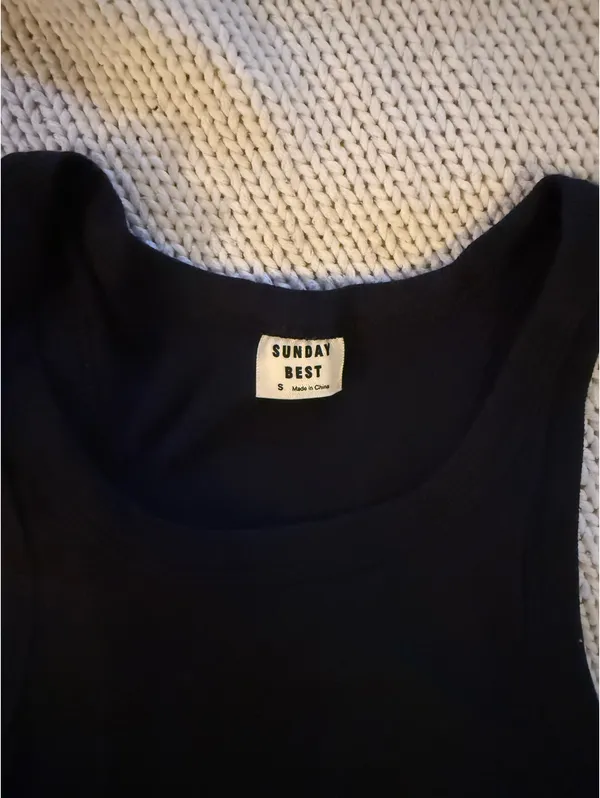 Aritzia Sunday Best - Image 2
