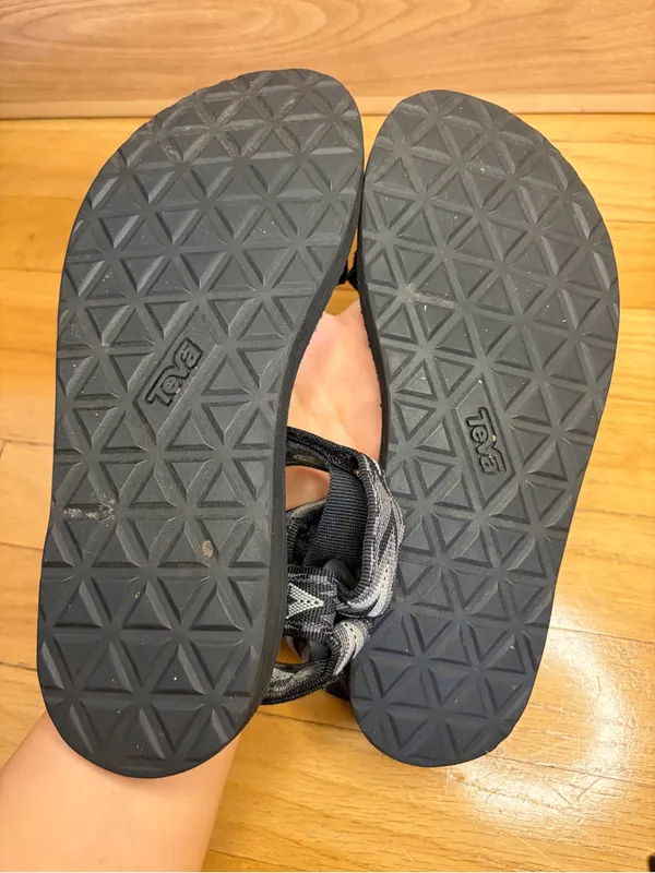 Teva Original Universal Women's Sandals - Size 8 - Image 6
