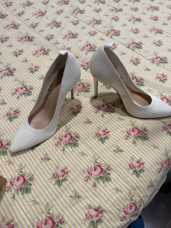 Mix No. 6 Heels - Image 3