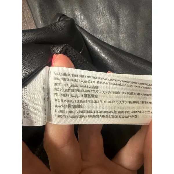 Abercrombie & Fitch Black Faux Leather Leggings - Size‎ M - Image 4