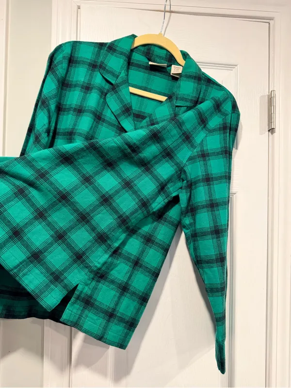 L.L.Bean Size SP Green Plaid Flannel Pajama Top Button Front 100% Cotton Pocket - Image 5
