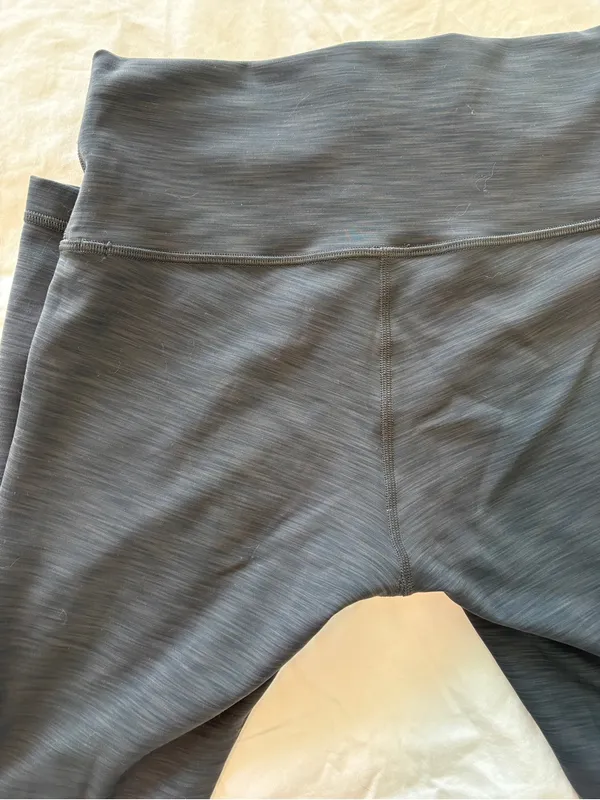 Lululemon Heathered Graphite Grey Leggings - Image 6