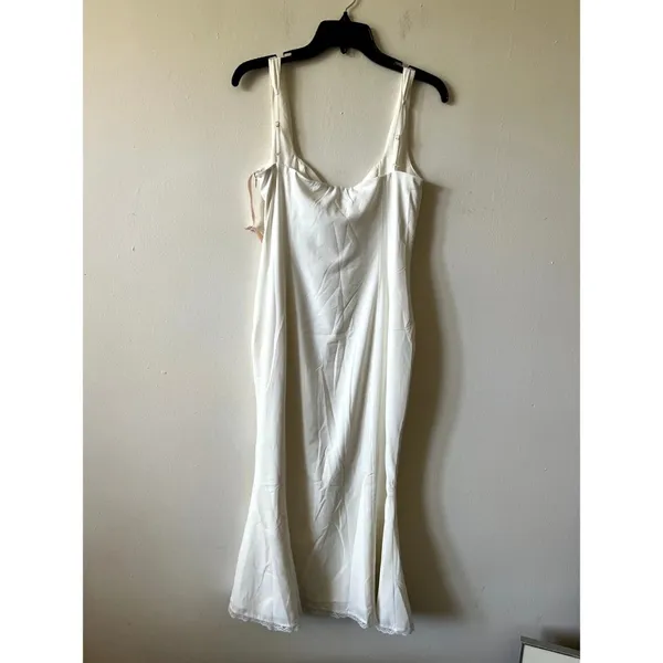 Oh Polly Petula Lace Trim Midaxi Midi Dress in White size 6 New Sleeveless - Image 5