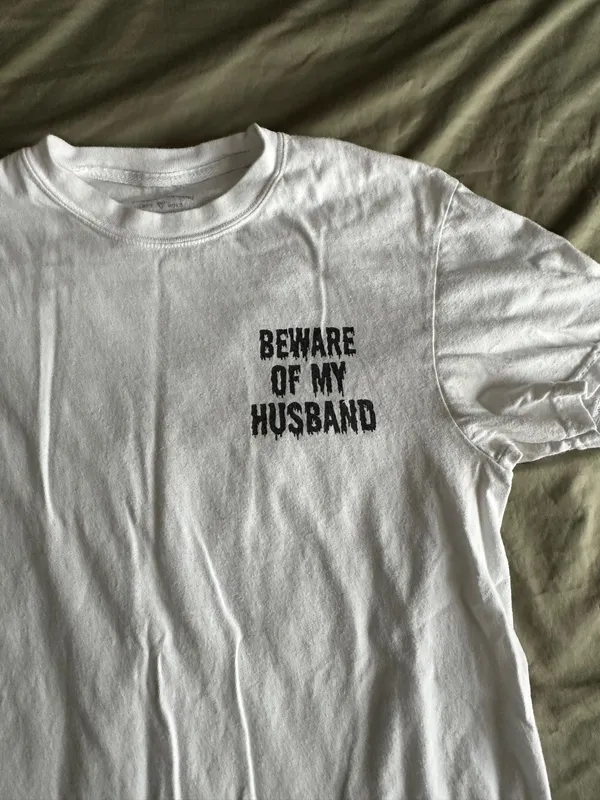 Hubs & Hers Women’s Graphic Halloween Edition T-Shirt Beware Of Husband Sz M - Image 2