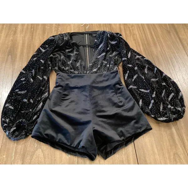 Bronx And Bronco black Maria Velvet V neck Romper Size Small - Image 13