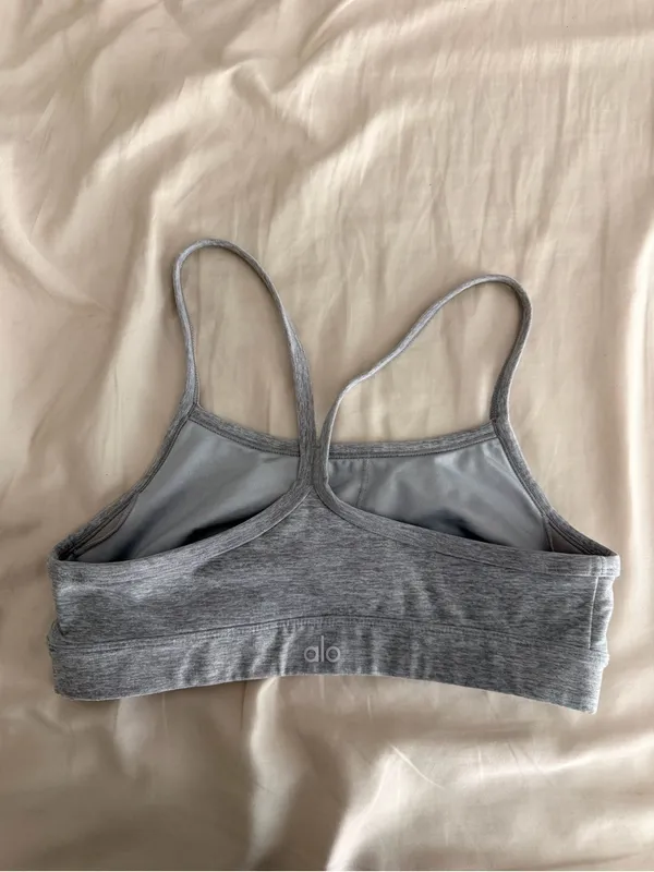 Alo gray sports bra size small - Image 2