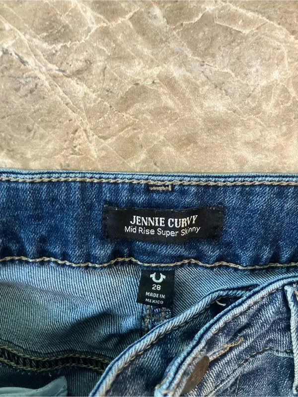 True Religion Jennie Curvy Mid Rise Super Skinny Jeans Size 28 - Image 2